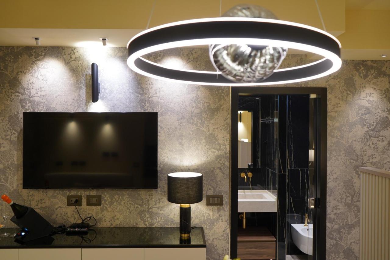 Hotel Arizona Риччоне Екстер'єр фото