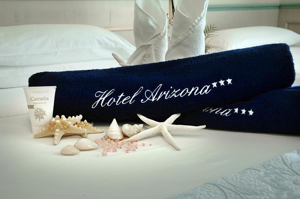 Hotel Arizona Риччоне Екстер'єр фото